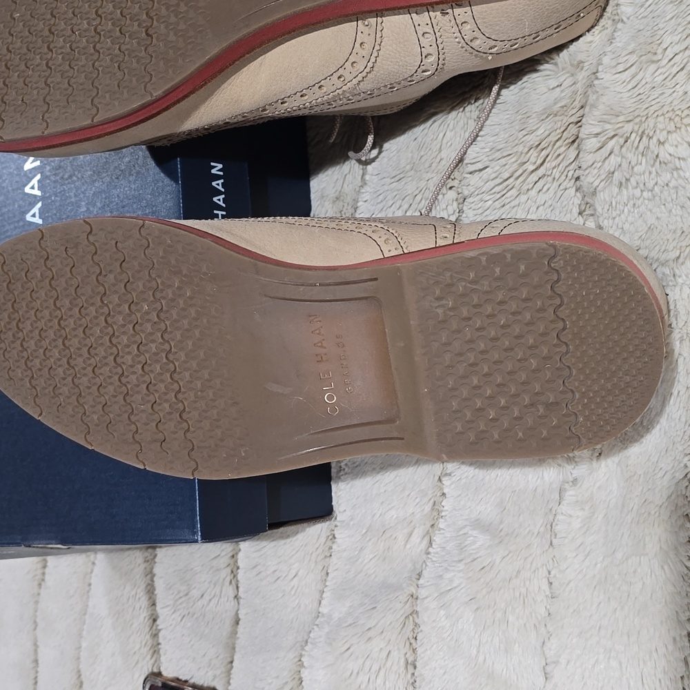 Wingtip suede Cole Haan men's shoes. Size 12 - Picture 6 of 7